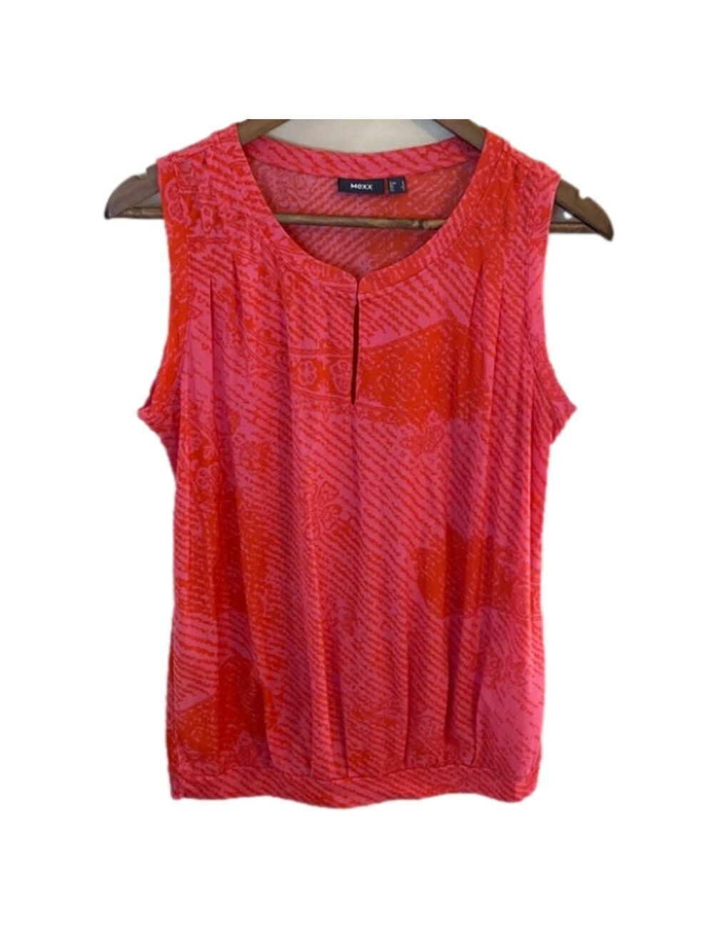 $10 add Mexx Top. Sleeveless paisley in gorgeous orange pattern.